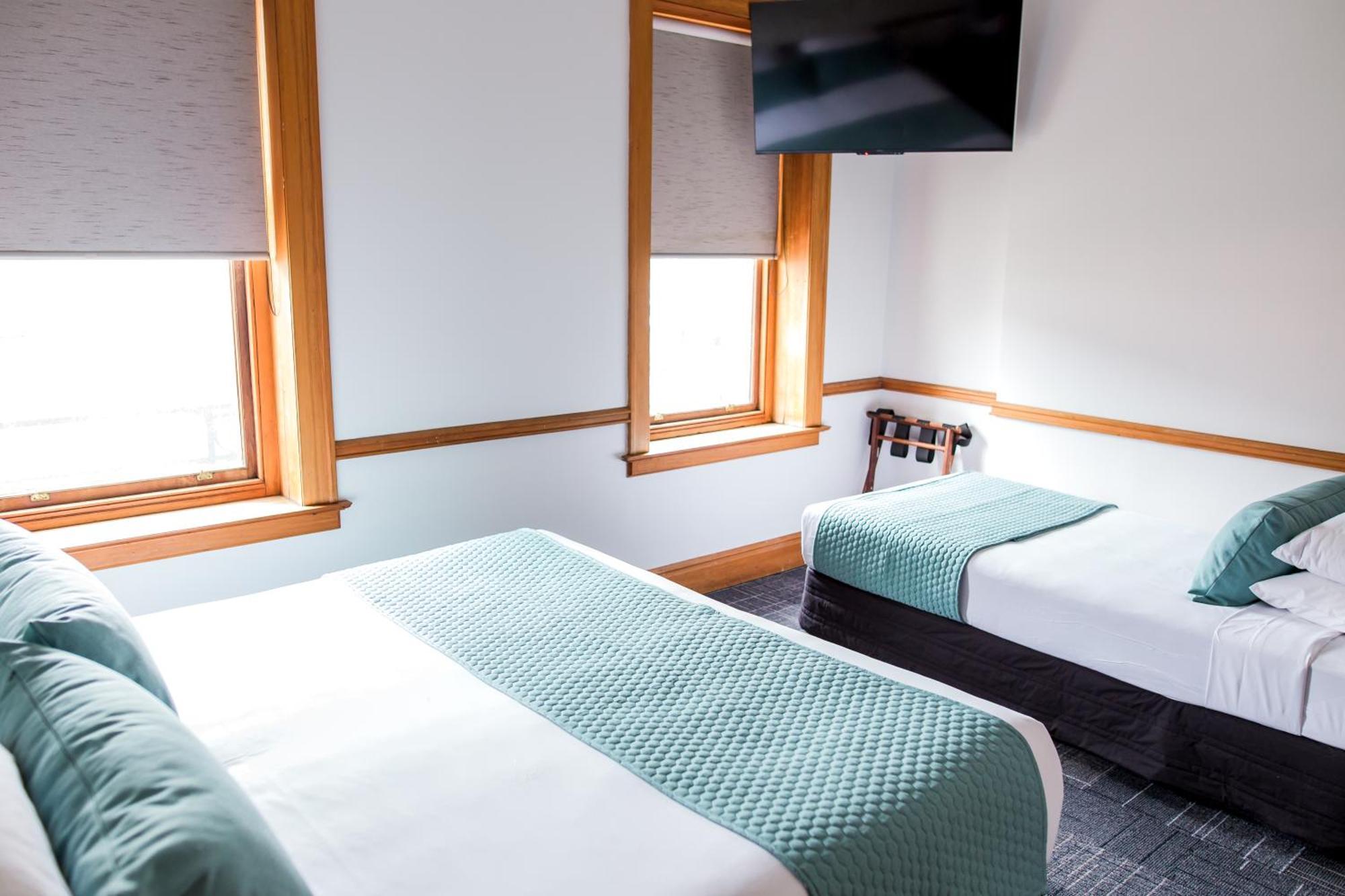 The Cambridge Hotel & Backpackers Веллінгтон Екстер'єр фото