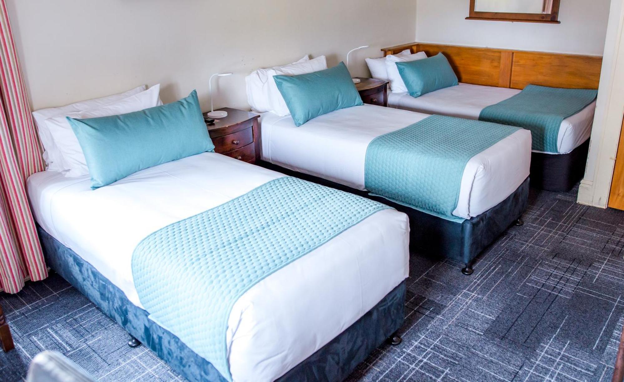 The Cambridge Hotel & Backpackers Веллінгтон Екстер'єр фото
