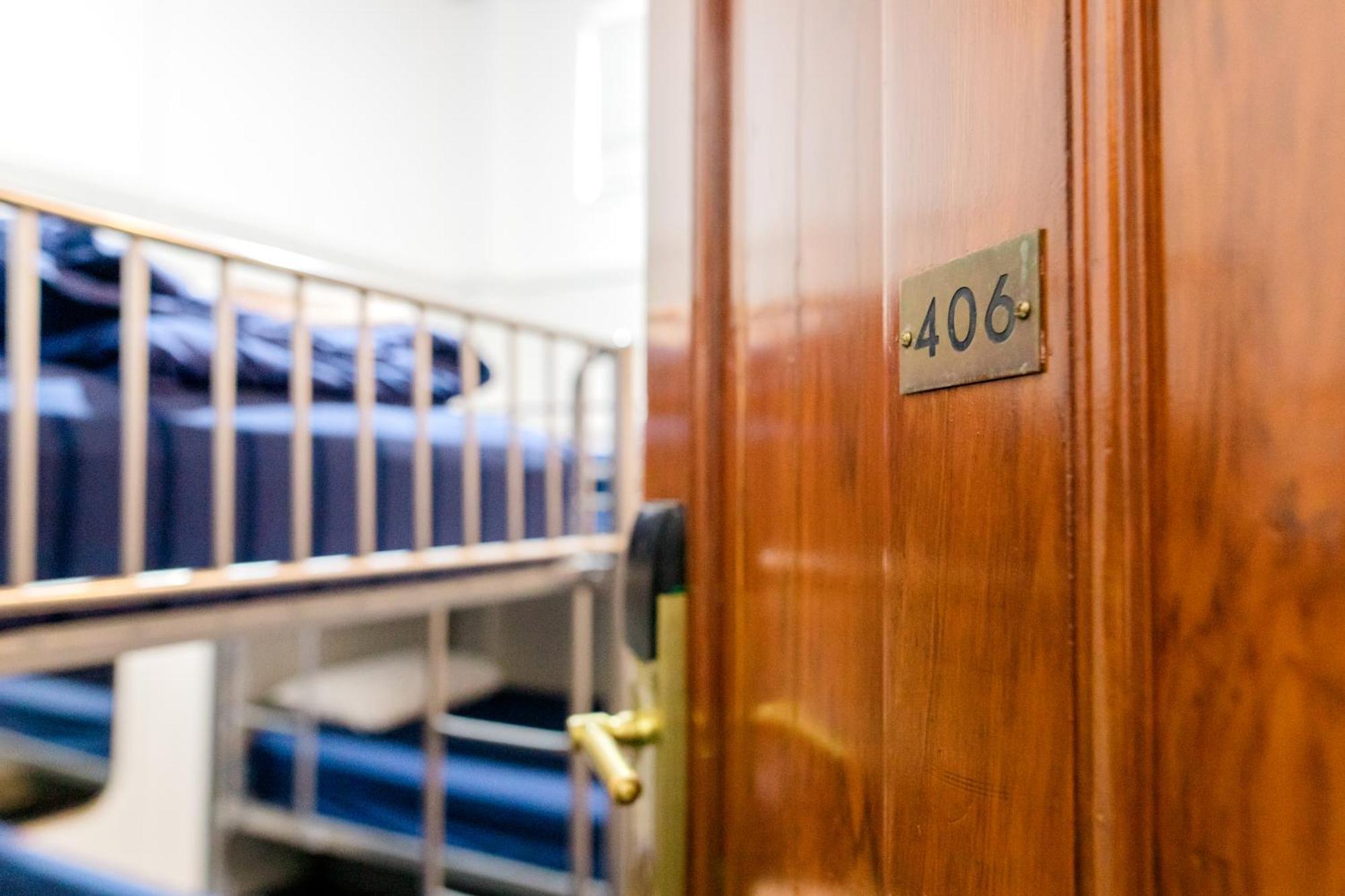 The Cambridge Hotel & Backpackers Веллінгтон Екстер'єр фото