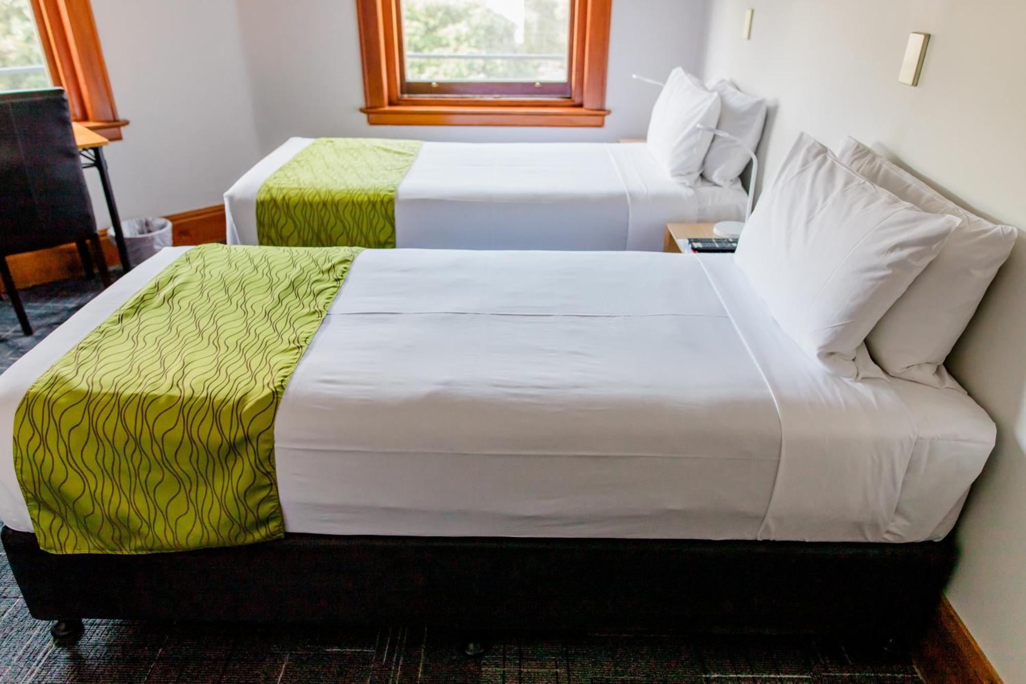 The Cambridge Hotel & Backpackers Веллінгтон Екстер'єр фото