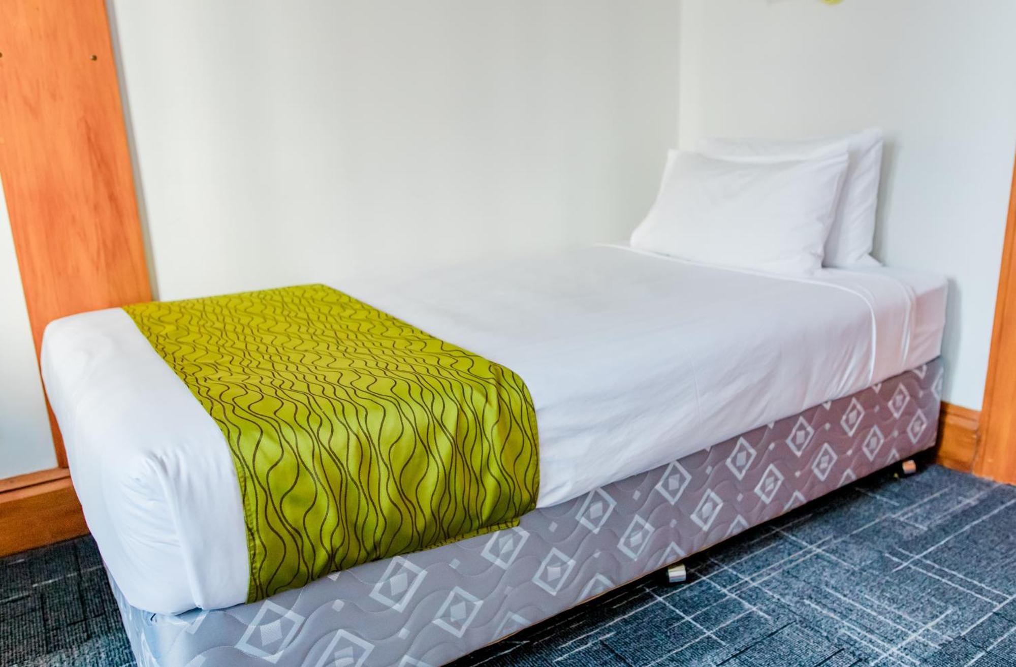 The Cambridge Hotel & Backpackers Веллінгтон Екстер'єр фото