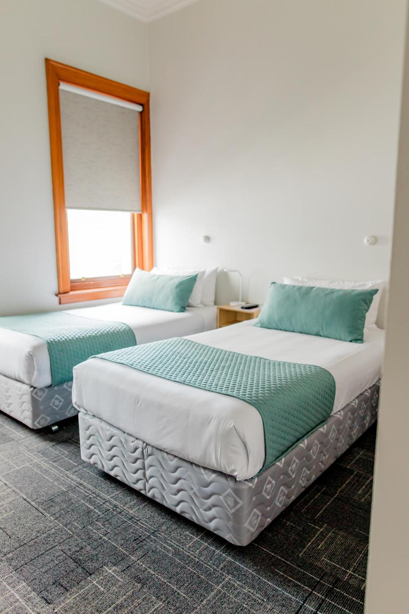 The Cambridge Hotel & Backpackers Веллінгтон Екстер'єр фото